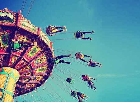 Two entrance tickets to Al Shallal park + a gaming bracelet for 110 SAR