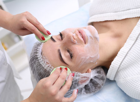 Skin cleaning package at \