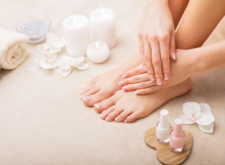 Pedicure and manicure package and a nail color at Jamali and Anaqati salon for 138 SAR
